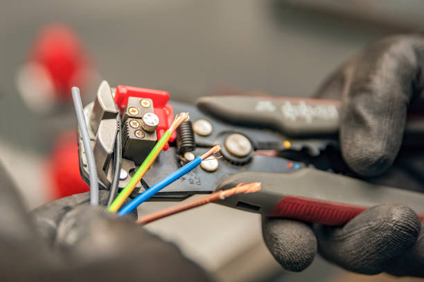 Best Electrical Installation Contractor  in Dravosburg, PA